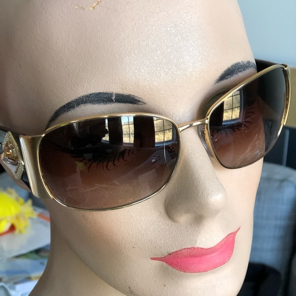 Salvatore Ferragamo Sunglasses main image 6